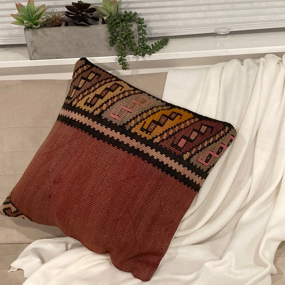 Handwoven wool pillow cover